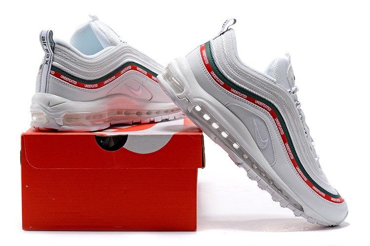 air max undefeated box